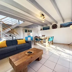  Hébergement de vacances Les Cerisiers