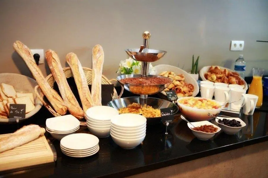 Brit Hotel Le Galion Binic